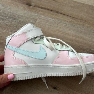 Nike air custom high top size 3.5Y